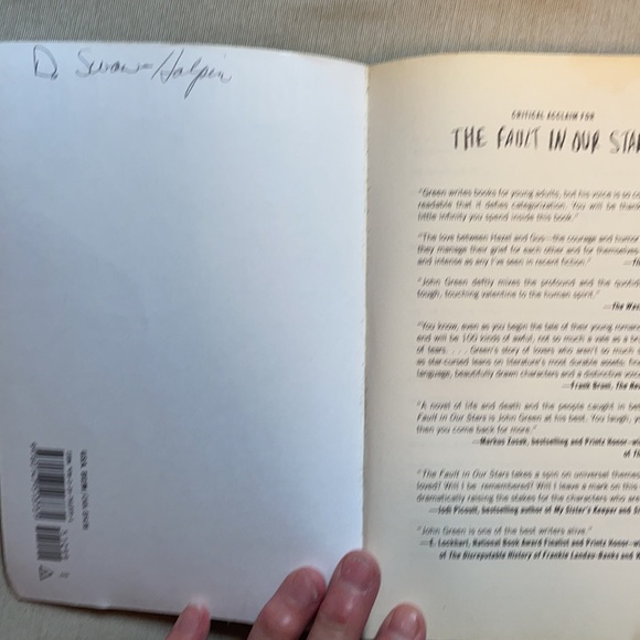 π2/$6 The Fault In Our Stars - Picture 7 of 12